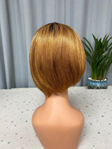 Perruque Bob  lace frontal T coupe  à plat de la taille 8  pouces